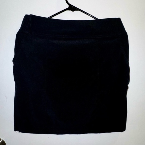 Columbia Women's Athletic Black Skort - Picture 1 of 8